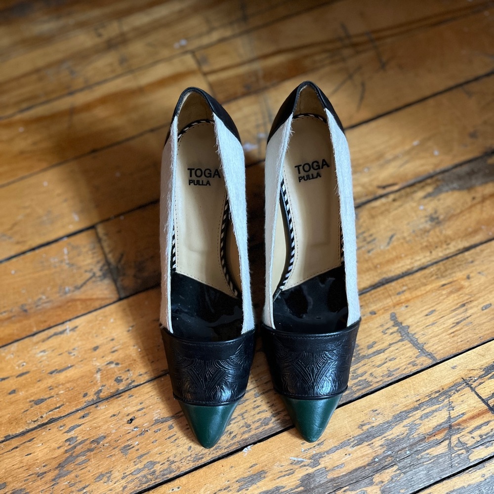 Toga Pulla fur and embossed leather heels with metal buckle details